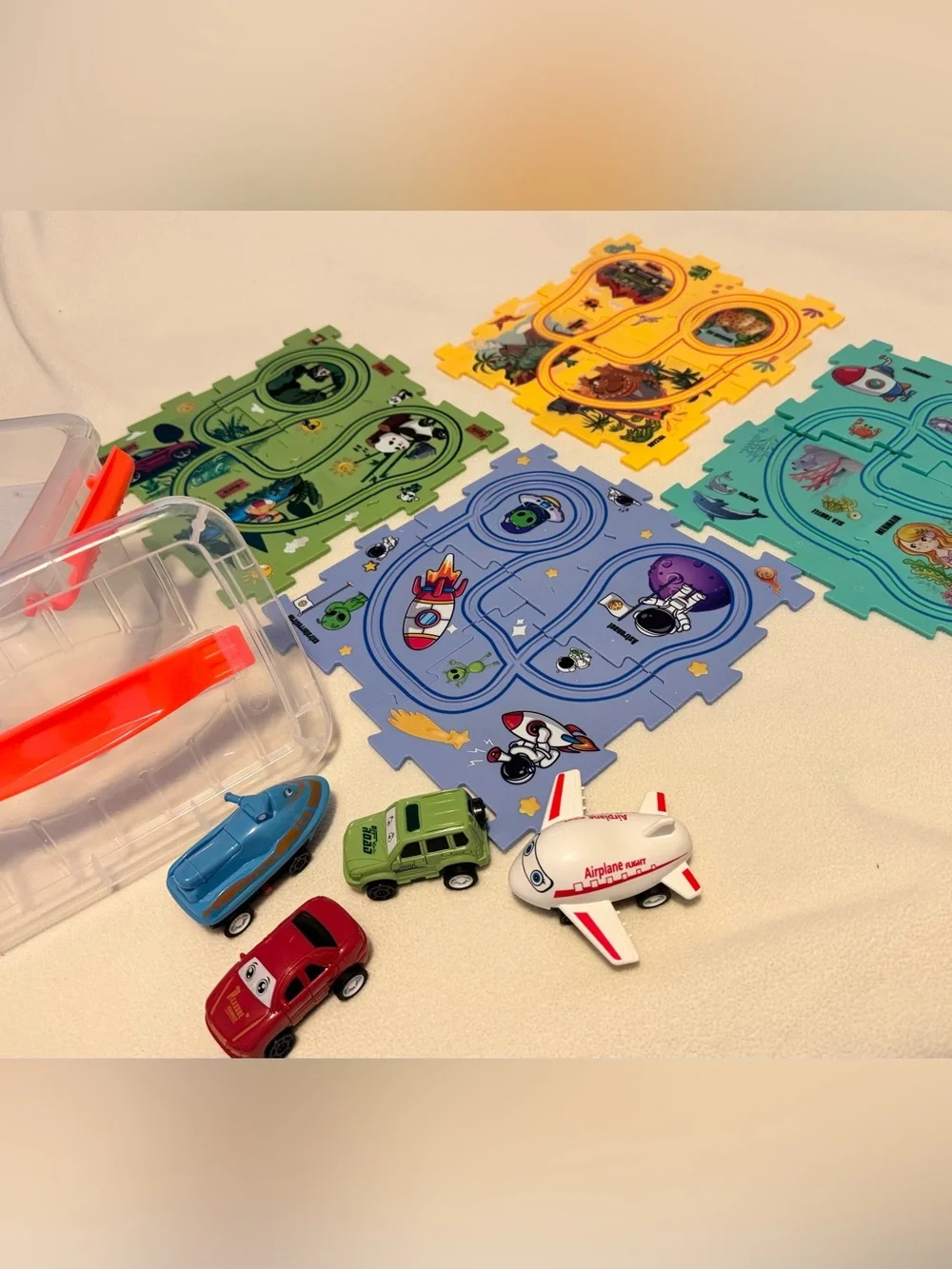 VESPRO Kids Puzzle Track Car Set 20pc with Storage Bin Educational Jigsaw Toy